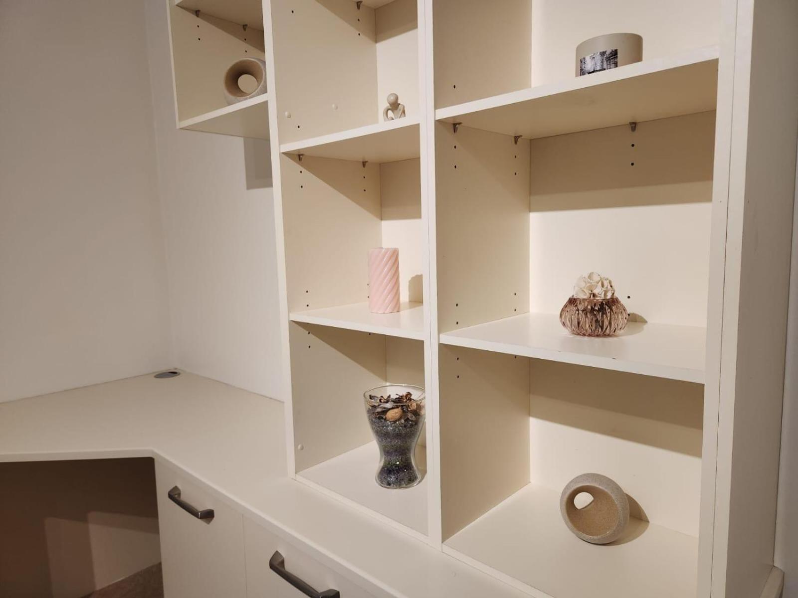 D Elmdon Homestay Shared 4 Bedrooms バーミンガム エクステリア 写真