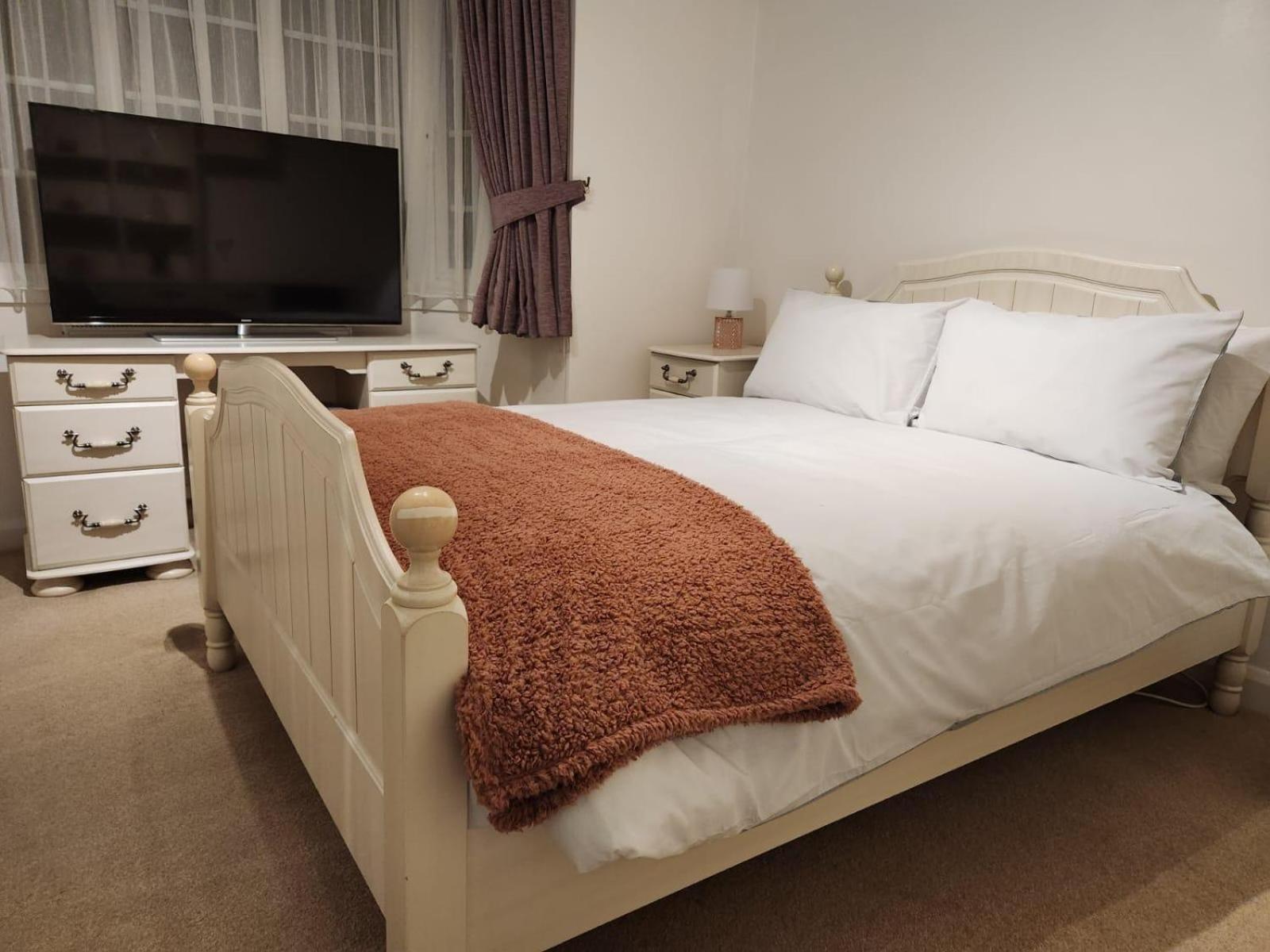 D Elmdon Homestay Shared 4 Bedrooms バーミンガム エクステリア 写真